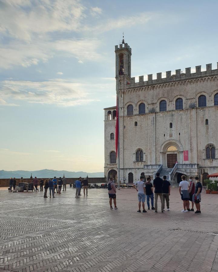 Casa Armanni - La Tua Casa Di Pietra Lejlighed Gubbio Eksteriør billede
