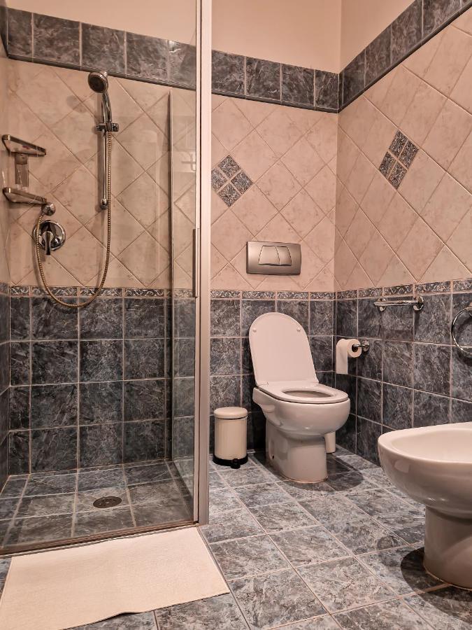 Casa Armanni - La Tua Casa Di Pietra Lejlighed Gubbio Eksteriør billede