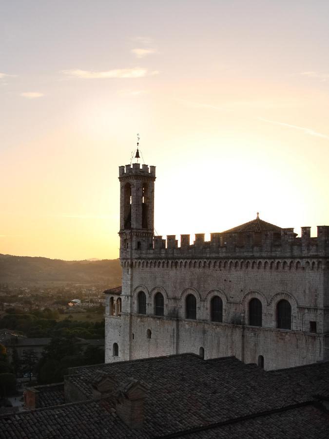 Casa Armanni - La Tua Casa Di Pietra Lejlighed Gubbio Eksteriør billede